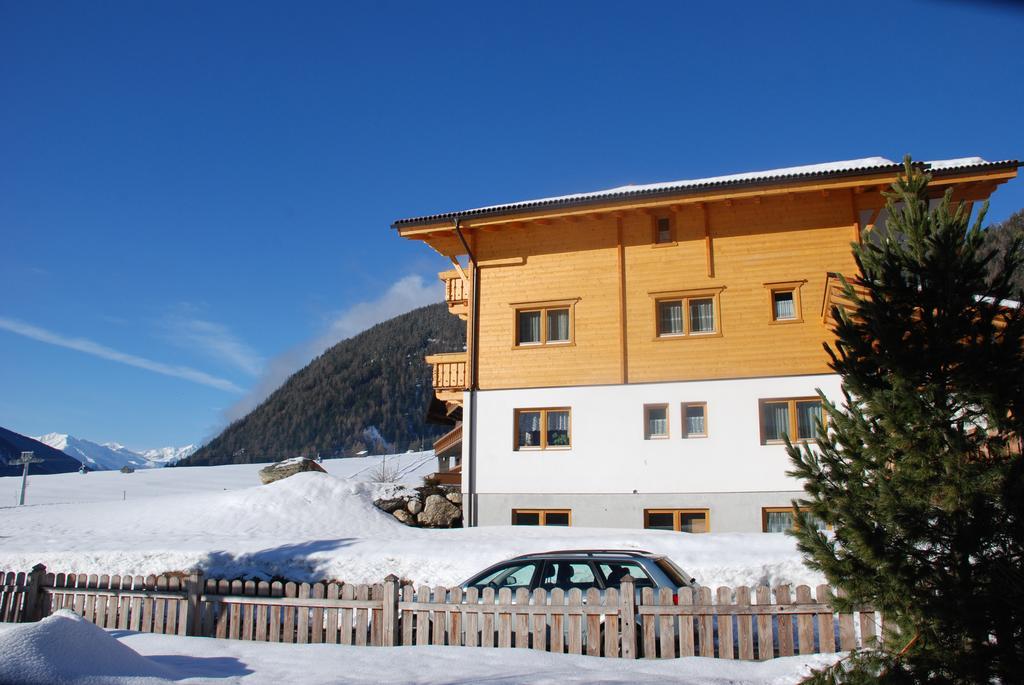 Apartamento Haus Panoramablick Kals-am Großglockner Exterior foto