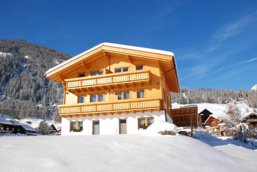 Apartamento Haus Panoramablick Kals-am Großglockner Exterior foto