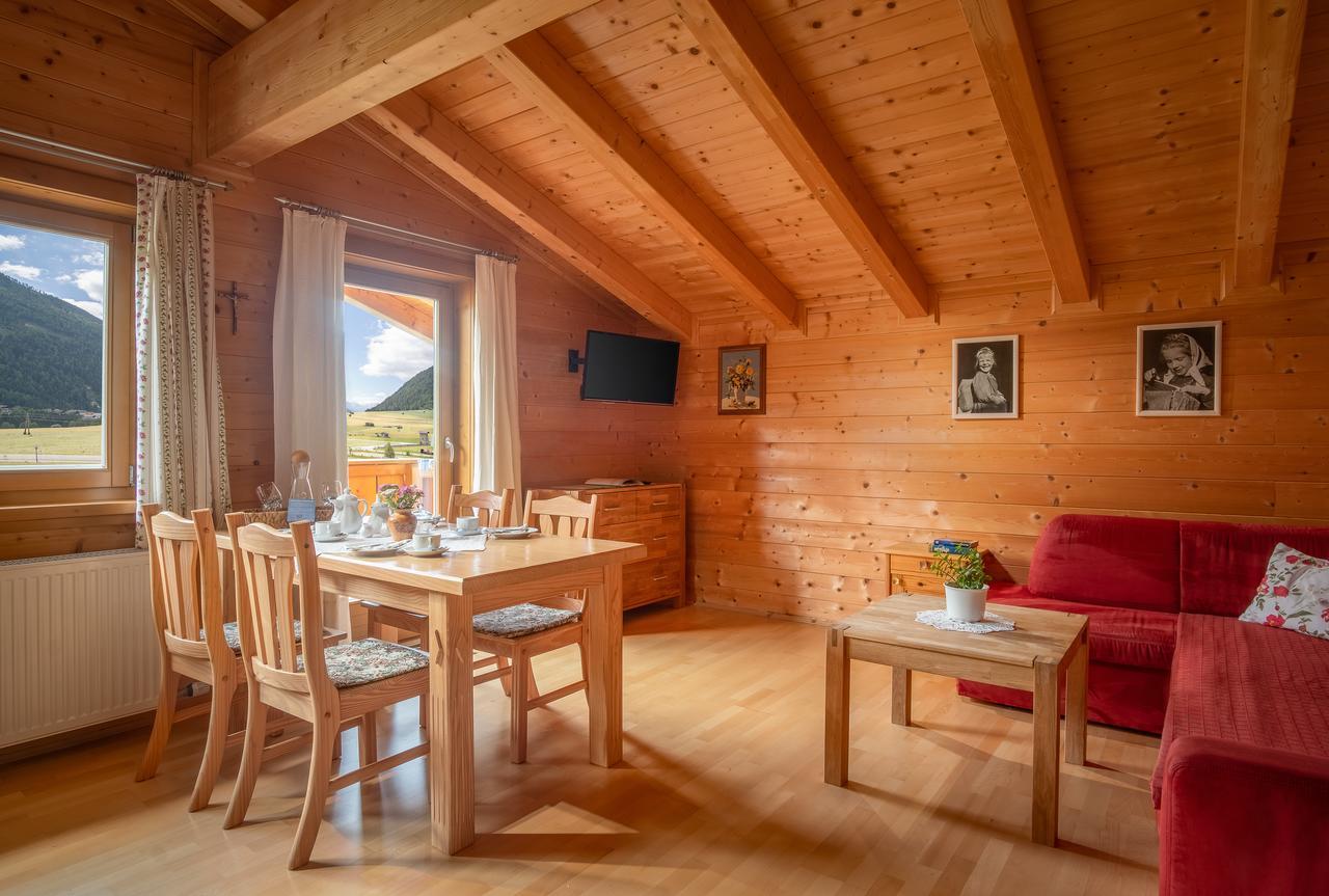 Apartamento Haus Panoramablick Kals-am Großglockner Exterior foto